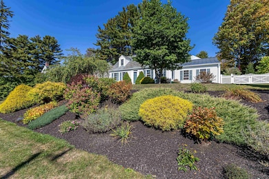 199 Barrett Rd, New London, NH 03257 - photo 4