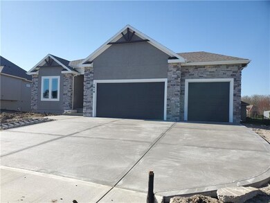 1618 SW Blackstone Place, Lee's Summit, MO 64082 - photo 2