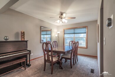 256 Isleview Dr, Oswego, IL 60543 - photo 6