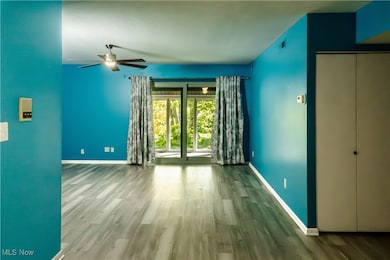 22958 Maple Ridge Rd unit 202, North Olmsted, OH 44070 - photo 2