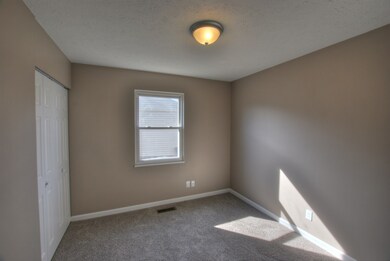 1908 Tam o Shanter Ct, Kokomo, IN 46902 - photo 7