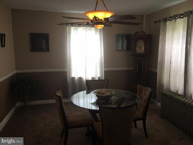 7870 Beverly Blvd, Upper Darby, PA 19082 - photo 3