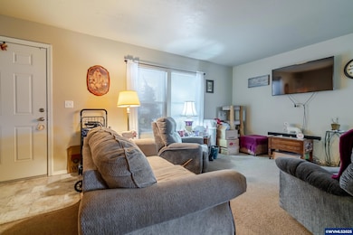 610 Vaughan (#11) Ln unit 11, Lebanon, OR 97355 - photo 3