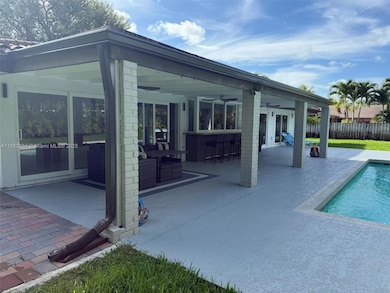 13461 SW 98th Place, Miami, FL 33176 - photo 4