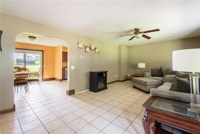 View from front entrance of living room into eat-i