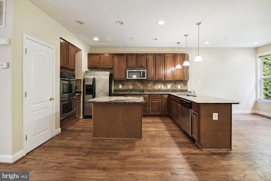 9132 Marlove Oaks Ln, Owings Mills, MD 21117 - photo 7