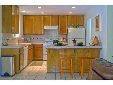 2711 Chestnut Ave, Carlsbad, CA 92010 - photo 4