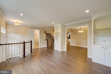 6866 Mclean Province Cir, Falls Church, VA 22043 - photo 6