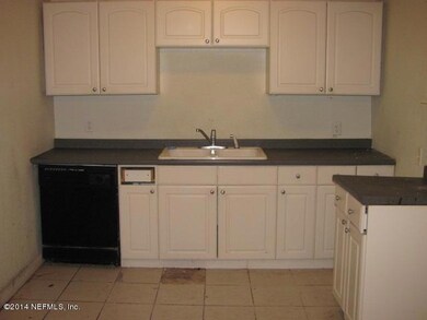 1414 Dakar St, Jacksonville, FL 32205 - photo 3
