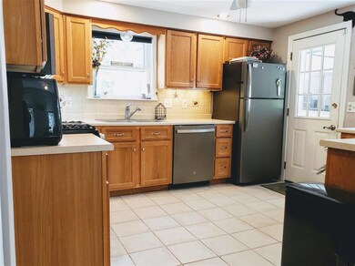 6 Governors Way, Concord, NH 03303 - photo 4