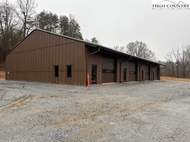 1829 Blowing Rock Blvd, Lenoir, NC 28645 - photo 2