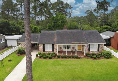 1014 E Edgewater Dr, Albany, GA 31707 - photo 2