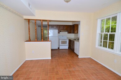 1481 Crofton Pkwy, Crofton, MD 21114 - photo 7