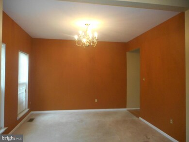 2349 S Hampton Dr, Bryans Road, MD 20616 - photo 2
