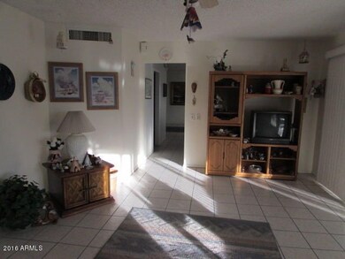 AZ room looking to living room