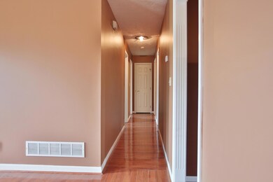 141 Brian Ct, Mount Washington, KY 40047 - photo 6