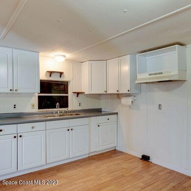 624 Marlin Cir, Sebastian, FL 32976 - photo 7