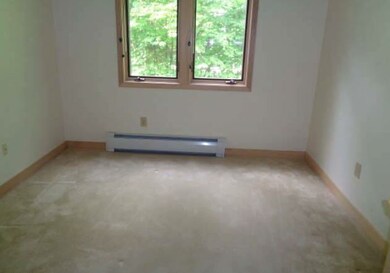 145 Ledgewood Rd, Ludlow, VT 05149 - photo 2