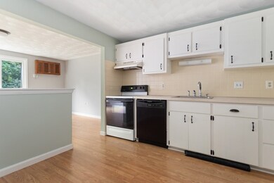 62 Purchase St unit B7, Danvers, MA 01923 - photo 3