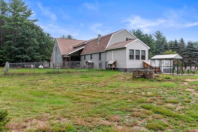 EXTERIOR REAR