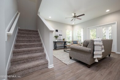 6117 Hyde Park Cir, Jacksonville, FL 32210 - photo 6