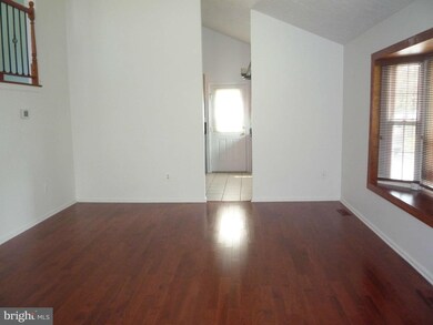 2421 Yarmouth Ln, Crofton, MD 21114 - photo 5