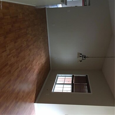 Dining Room laminate floors