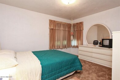 16489 Lakeshore Rd, Union Pier, MI 49129 - photo 5