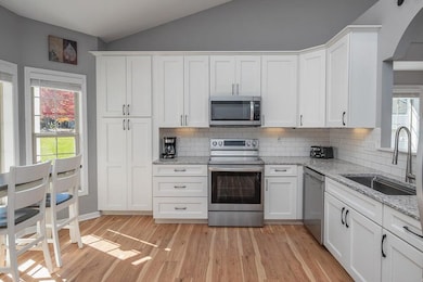 838 Elise Ct unit 23, Waukesha, WI 53189 - photo 7