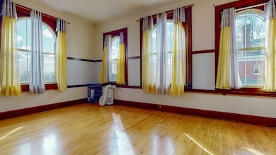 63 Illinois St unit 204, Worcester, MA 01610 - photo 6