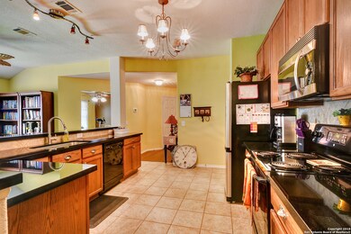 3731 Sumantra Cliff, San Antonio, TX 78261 - photo 5