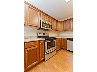 All appliances stay!