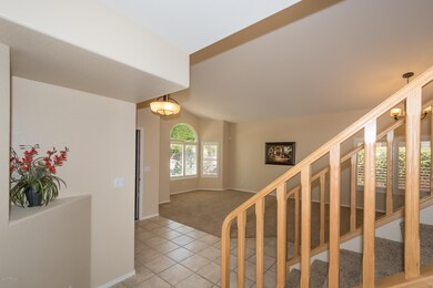Foyer & hallway