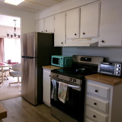 7100 Ulmerton Rd unit Lot 840, Largo, FL 33771 - photo 6