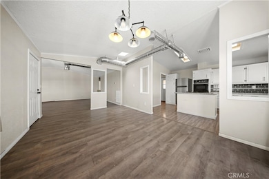 2033 Hollister Rd, Pinon Hills, CA 92372 - photo 6