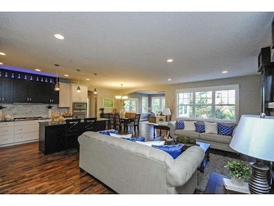 4716 Fairhills Rd W, Minnetonka, MN 55345 - photo 3