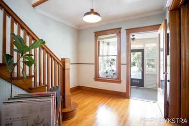 71 W 18th Street, Holland, MI 49423-15