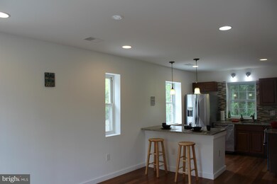 1203 Farmingdale Ave, Capitol Heights, MD 20743 - photo 3