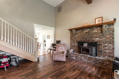 RE_462 Northview Cir-01