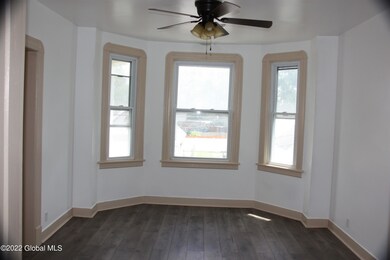 4 Hamlin St, Schenectady, NY 12307 - photo 4