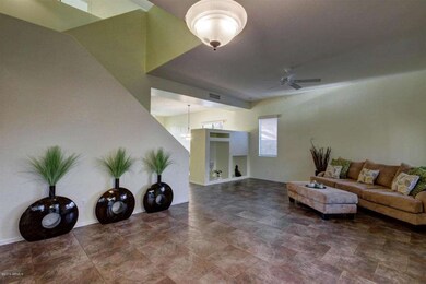 Casual Dining adjacent to Kitchen