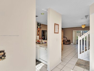 Foyer.