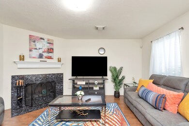 6539 W Ridgecreek Dr, Missouri City, TX 77489 - photo 3