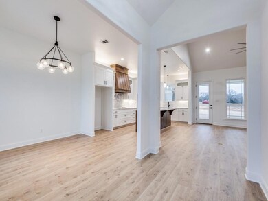 103 Old Decatur Rd, Decatur, TX 76234 - photo 6