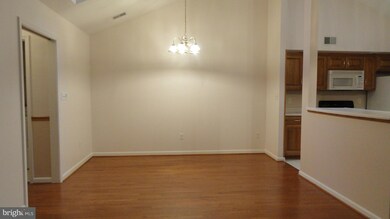 121 Chantilly Ct, Hagerstown, MD 21740 - photo 7