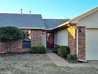 213 Taos, Edmond, OK 73013 - photo 3