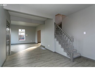 420 W B St, Rainier, OR 97048 - photo 5