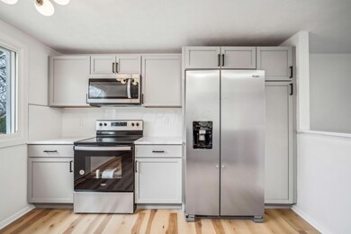 4788 Edinburgh Ln, Columbus, OH 43229 - photo 6