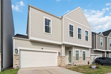 405 Stonework Garden Ln, Houston, TX 77076 - photo 2