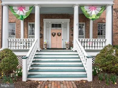 331 N Braddock St, Winchester, VA 22601 - photo 4